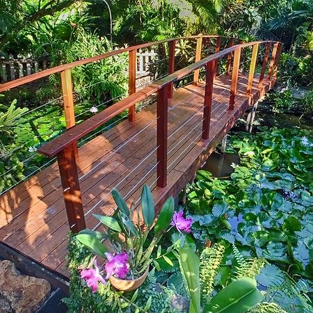 Вилла Le Parc Aux Orchidees Пуэнт-Нуар Экстерьер фото